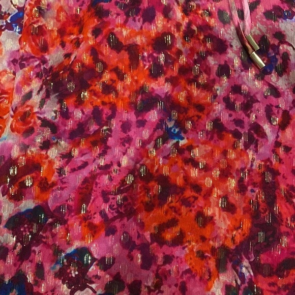 Elie Tahari magenta multicolored patterned blouse size medium - Picture 2 of 5